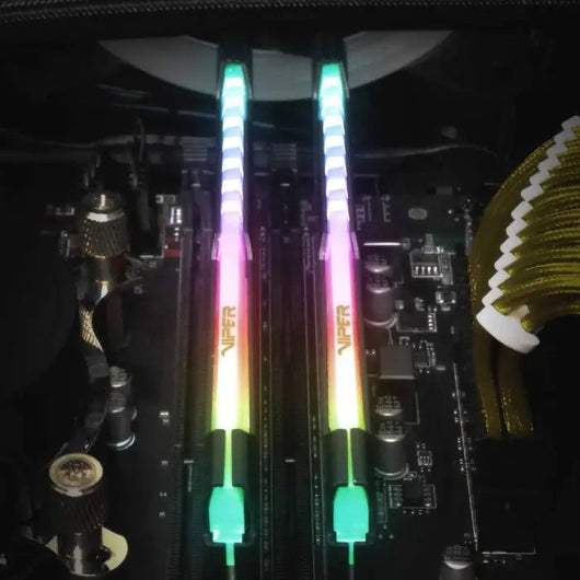 Patriot Viper Steel DDR4 32GB (2 x 16GB) 3200MHz Gaming Memory Kit.