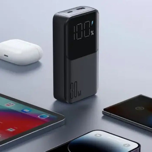 Power Bank-JoyRoom-Mini-30W-10000MAH-Builtin lightning & Type C cables- Black -JR-PBC06.